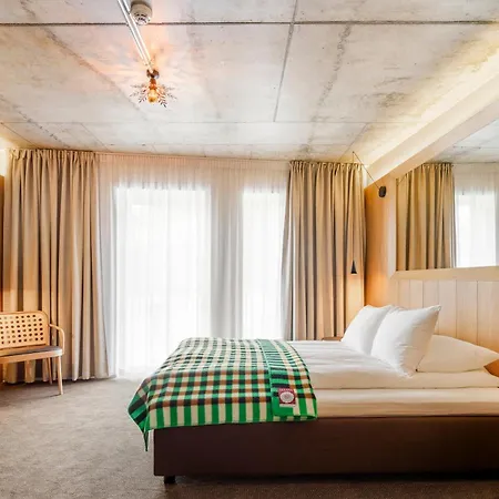 Skostredet & Hotel 5*