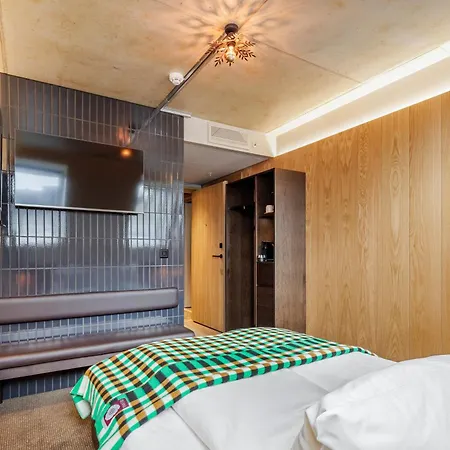 Skostredet & Szálloda 5*