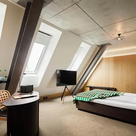 Skostredet & Hotel 5*