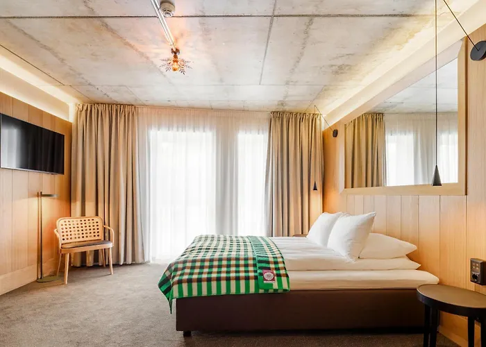 Skostredet & Hotel 5*