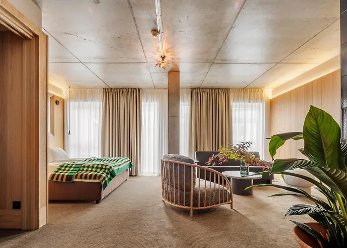 Hotel Skostredet & 5*