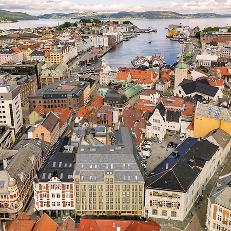 Skostredet & 5* ベルゲン