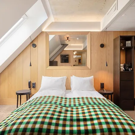 Skostredet & ホテル